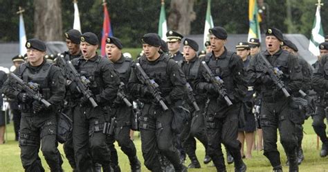 Policía Presentó Nuevo Cuerpo Élite Para La Paz 1000 Hombres