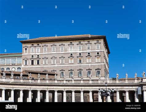 Vatican The Area Before St Peters Cathedral Stock Photo Alamy