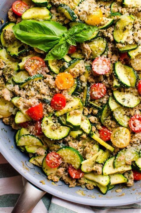This Minute Healthy Ground Turkey Zucchini Skillet With Pesto Is