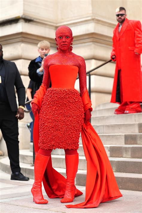 Doja Cat Is Red Hot For Schiaparellis Spring 2023 Couture Show