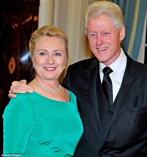 Hillary Clinton Her Romance With Husband Bill In New Screenplay Clinton Daily Mail Online