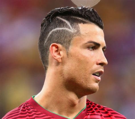 Do want to get lots of ideas about the cr7 hairstyle then keep reading this article you will get the idea about these hairstyles and we have collected lots of photos about haircuts of ronaldo. Fashion Style Magazine: Cristiano Ronaldo Hairstyle