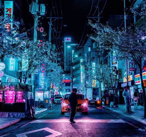 20 Photos From Neon Hunting In A Cyberpunk City Tour Cyberpunk