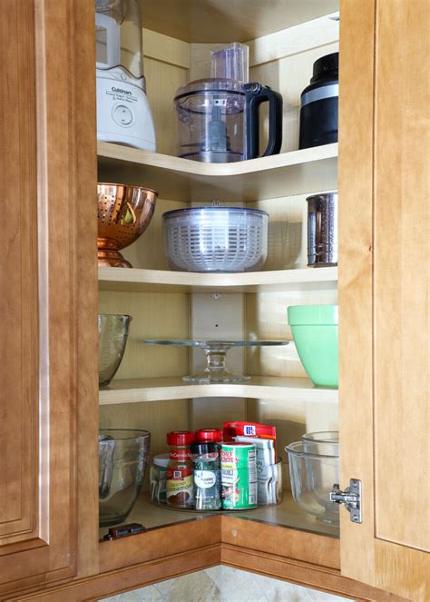 How To Organize Corner Kitchen Cabinets 7 857x1200 