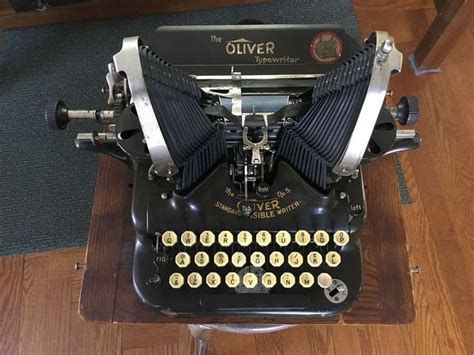 Oliver No 5 Typewriter 1907 1910 Great Condition Typewriter For Sale Typewriter Antique