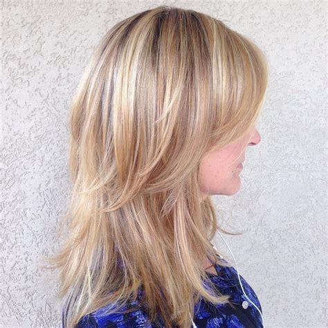 Several decent tones of balayage can be used according to the hair texture and one's preference. 70 Perfect Medium Length Hairstyles for Thin Hair in 2019
