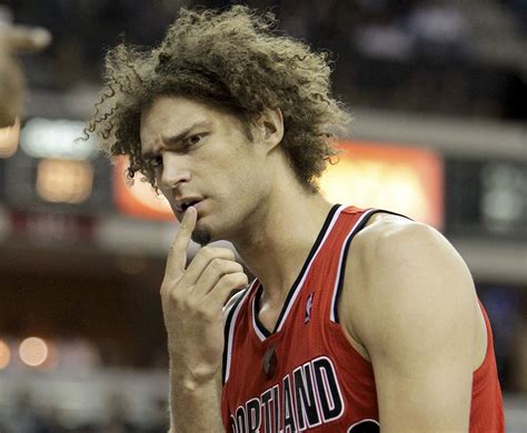 Robin Lopez Is Your Favorite Basketball Player You Dont Know Yet