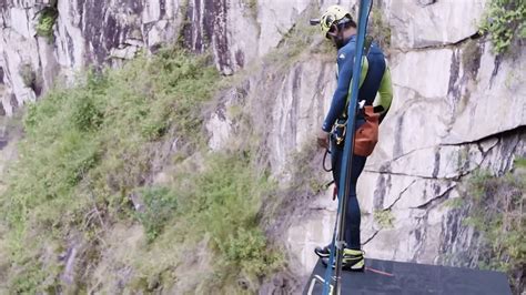 Watch A Man Who Does Not Fear Death Break The World Record For Cliff