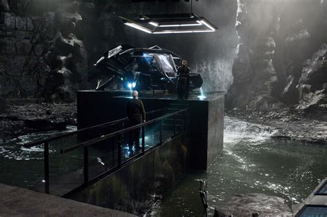 Batman V Superman Dawn Of Justice Batcave To Use High Tech Explosion
