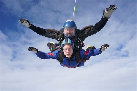 The latest tweets from tandem (@tandemhq). Summer Tandem Skydiving Offer | Skydive Hibaldstow