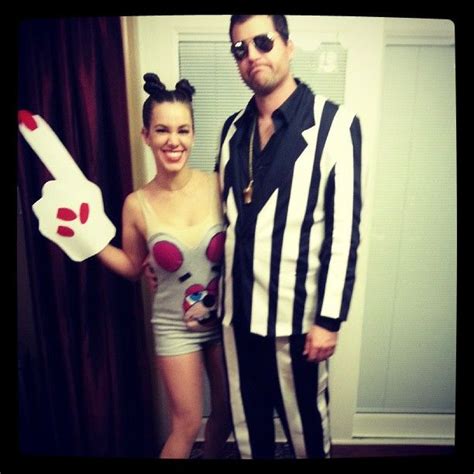 Halloween Costume 2013 Miley Cyrus And Robin Thicke Miley Robin Thicke Halloween Costumes