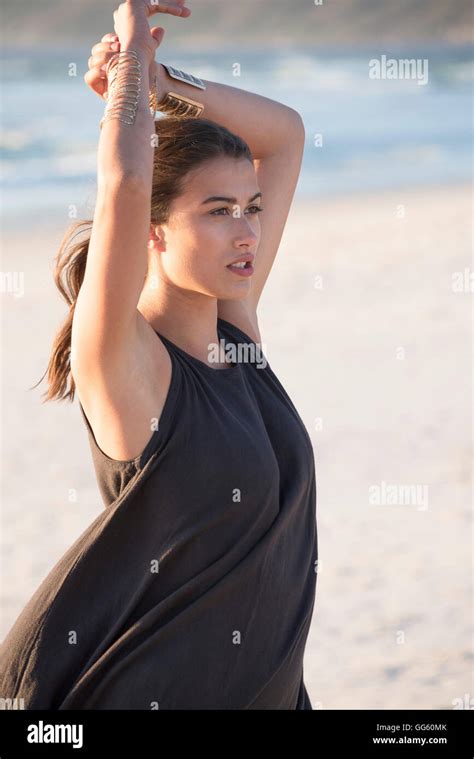 Gorgeous Beach Woman Hi Res Stock Photography And Images Alamy
