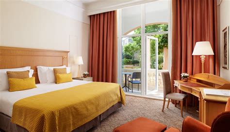Rooms And Suites Luxury Hotel Rooms Malta Corinthia Palace Malta