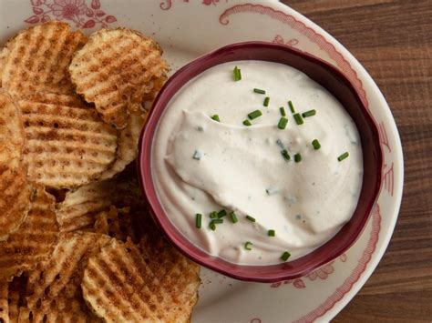 Sour Cream And Onion Dip Recipe Ree Drummond Food Network