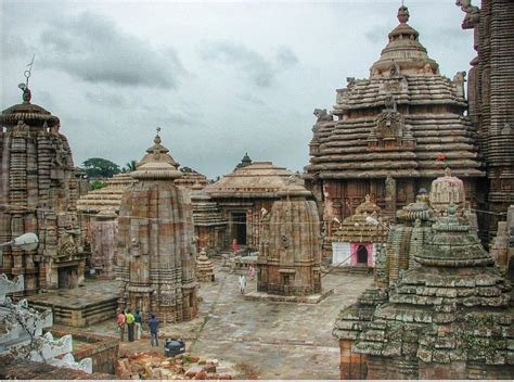 Lingaraja Temple Bhubaneswar Tripवाणी