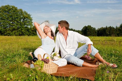 Summer Picnic Happy Couple In Meadow Stock Image Image Of Forest