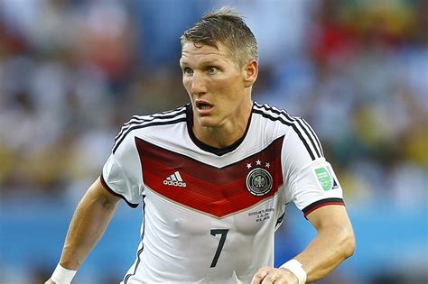Jun 06, 2021 · highlights, report: Bastian Schweinsteiger: Tausch-Deal mit Manchester United?