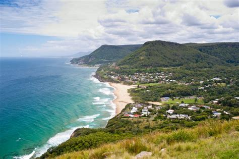 10 Countries with Cheapest Land per Acre for Sale in the World