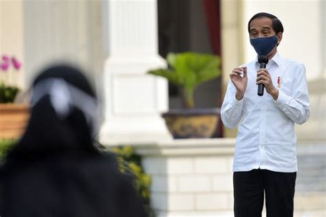 Beri Ucapan Natal Jokowi Pandemi Beri Banyak Pelajaran Dan Ubah