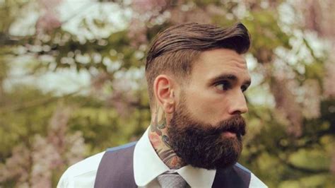 Hombres con TATUAJES y BARBA, el modelo PERFECTO para las mexicanas