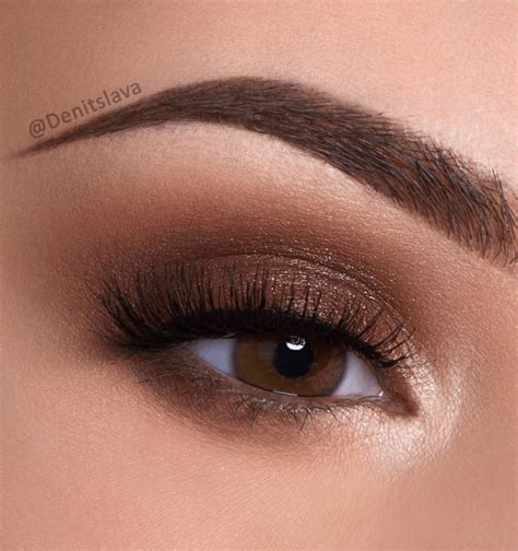 30 Beautiful Prom Makeup Ideas For Brown Eyes Eyeshadow Makeup Natural Eye Makeup Makeup