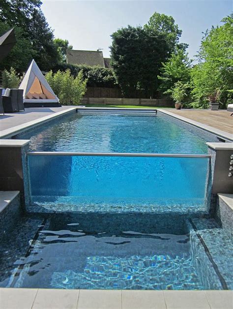 Amazing Glass Pool Walls Glass Pool Swimming Pool Designs Luxury Pools