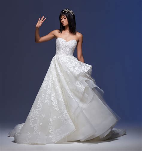 Strapless Sweetheart Neckline Embroidered Tulle Ball Gown Wedding Dress