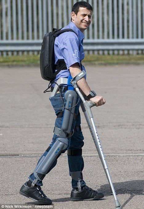 🥇 Rewalk Est Un Nouvel Exosquelette Qui Permet Aux Personnes Paralysées