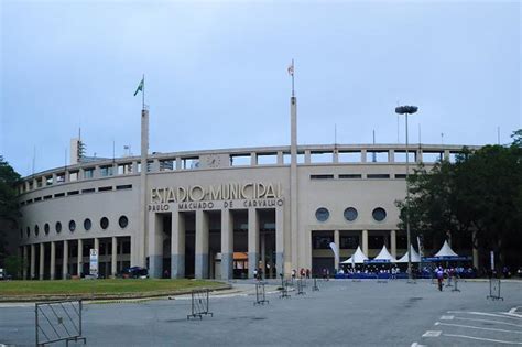 Simulador virtual da pacaembu | pacaembu construtora. Viajando: Largando no Estádio do Pacaembu