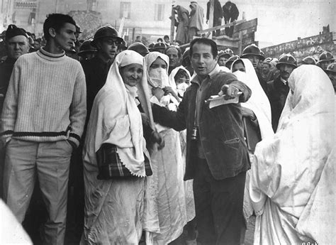 Tracing the struggle of the algerian front de liberation nationale to gain freedom from french colonial rule as seen through the eyes of ali from his start as a petty thief to his rise to prominence in the organisation and capture by the french in 1957. Time Capsule Cinema: The Battle of Algiers - A Look Back