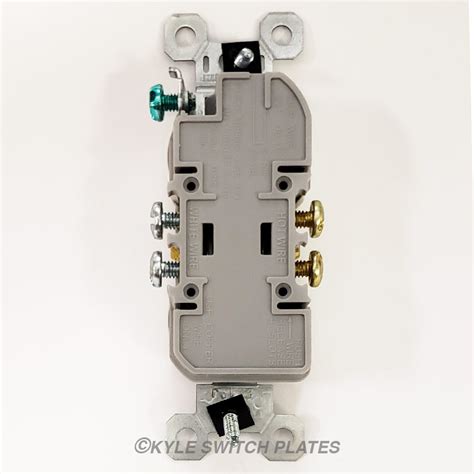 15a Tamper Resistant Duplex Outlets Pass And Seymour 3232tr
