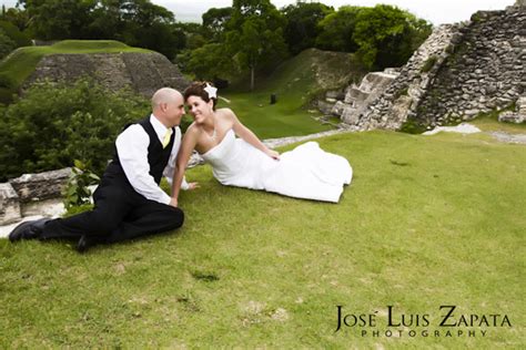 Mayan Ruin Wedding In Belize Mayan Temples To The Beach
