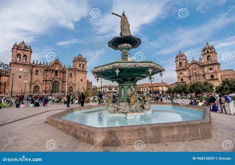 Plaza De Armas Cusco Per Imagen De Archivo Editorial Imagen De