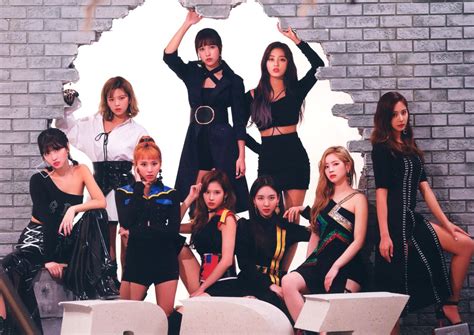 njmsjmdct2 on twitter [scan] twice japan debut 5th anniversary making photo book「once upon a