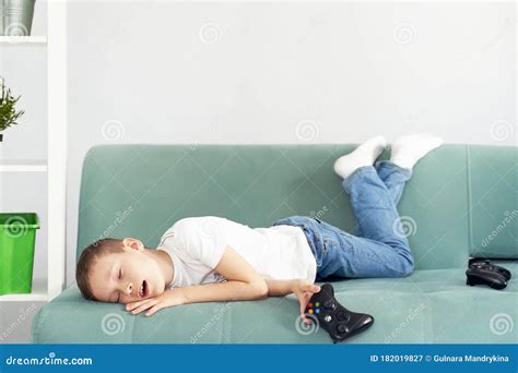 Child Fell Off Bicycle Boy Keeps Self For Bruised Knee Royalty Free