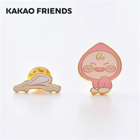 Kakao Friends Apeach Kang Daniel Edition Badge Pin Hobbies And Toys