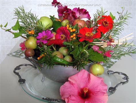Fiori per augurare buon compleanno regalare un mazzo di fiori a qualcuno è uno dei gesti più calorosi e apprezzabili che possano esserci. Come un fiorellino di rosmarino...: BUON COMPLEANNO ...