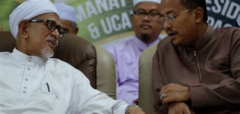 Riyadi dan deddy supriyadi bratakusumah (2005). Terengganu: Dr Samsuri pelaksana Idea TG Abdul Hadi yang ...