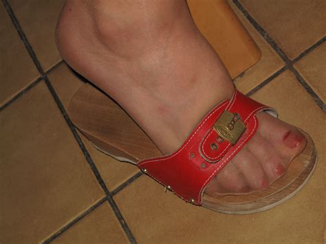 Scholl Pantyhose Feet Wooden Sandals Nursing Fashion