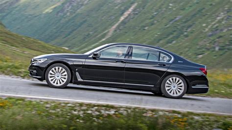 Bmw 7 Series Hybrid Review Plug In Bmw 740le Driven 2016 2019 Top Gear