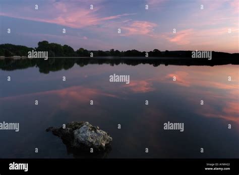 Tring Reservoir Hi Res Stock Photography And Images Alamy
