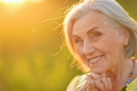 Implant Repair For Your Unique Smile | Prosthodontist in Overland Park