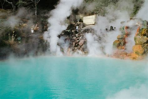 Best Hot Springs From Around The World Resort Area Hot Springs Travel