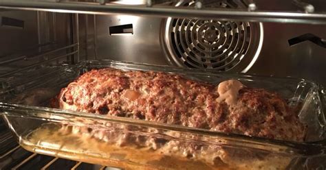 Try a new twist on meatloaf and use ground turkey flavored with a range of spices including cinnamon, cayenne, and nutmeg. How To Work A Convection Oven With Meatloaf : Toaster Oven ...