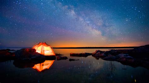 テント キャンプ 天の川 反射 星空 夜空 星空 夜 自然 空 写真 水 地平線 現象 Hdデスクトップの壁紙