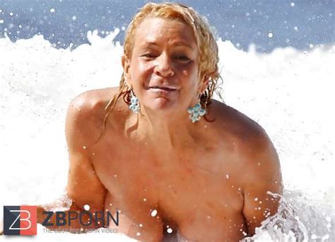 Mom Patricia Krentcil Stripped To The Waist Beach ZB Porn