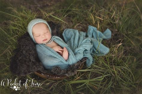 San Fernando Valley Outdoor Newborn Photographer Baby L A Pocket Of