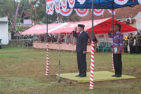 Upacara Peringatan Hut Ke Kemerdekaan Republik Indonesia Di Tingkat