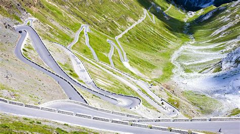 Passo Dello Stelvio Il Valico Più Alto Delle Alpi