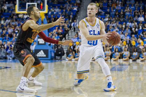 Crosstown Rivalry Basketball A Look At Ucla And Usc On The Hardcourt